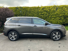 2022 Peugeot 5008 1.5L Diesel For Sale Images