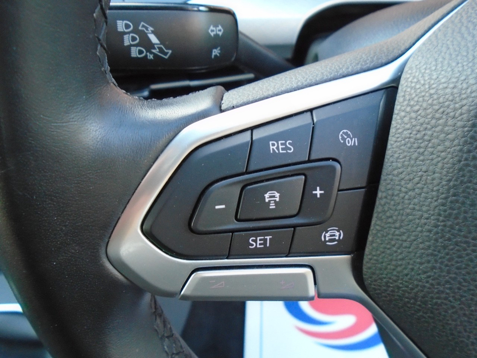 2021 Volkswagen Golf 2L Diesel For Sale Images