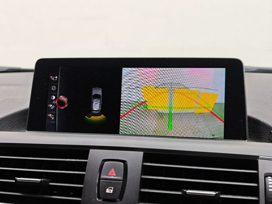 BMW 1 Series 118D SPORT Automatic, Reversing camera — thumbnail 17