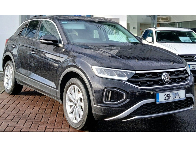 2025 VOLKSWAGEN T-ROC EDITION 75 2.0TDI M6F 116HP *REAR VIEW CAMERA, PARK ASSIST, APP CONNECT*
