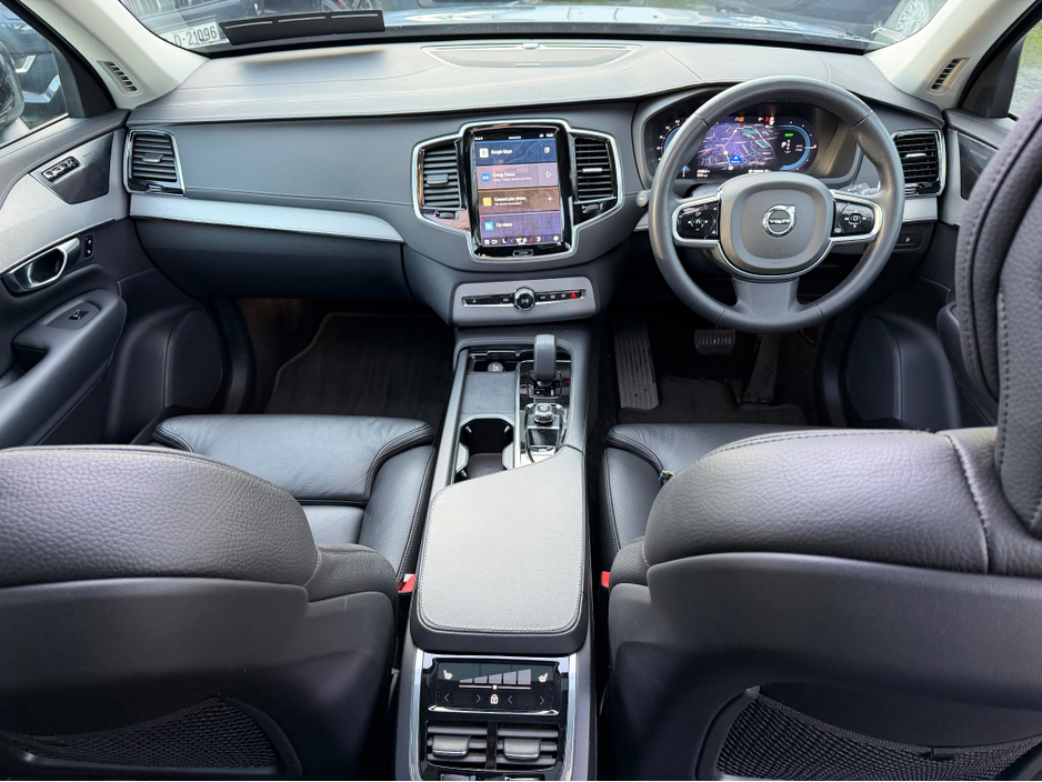 2023 Volvo XC90 2L Petrol Plug-in Hybrid For Sale Images