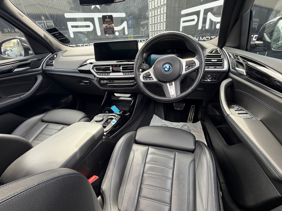 BMW iX3 M SPORT — thumbnail 16