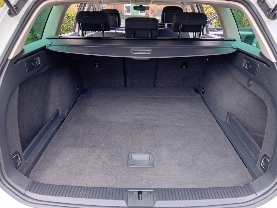 2017 Volkswagen Passat 2L Diesel For Sale Images