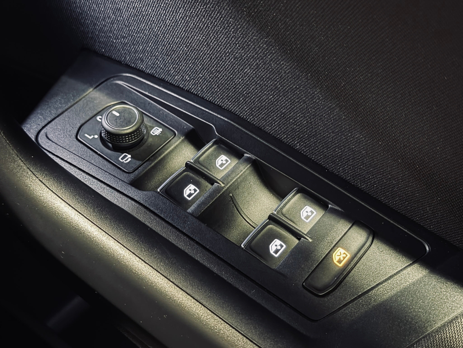 2022 Volkswagen T-Roc 1.5L Petrol For Sale Images