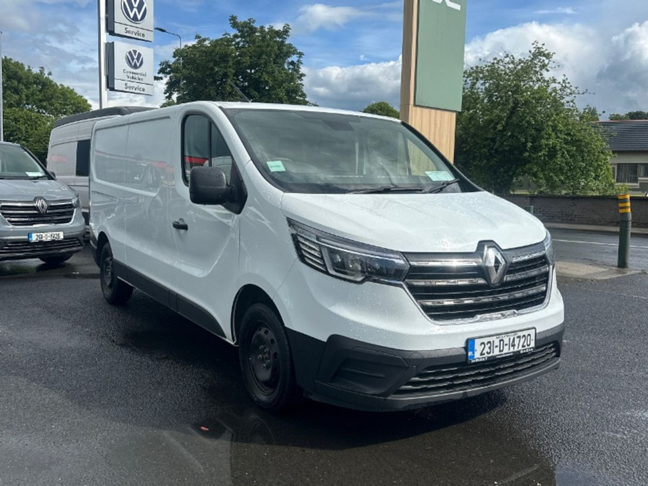 2023 Renault Trafic 2L Diesel For Sale Images