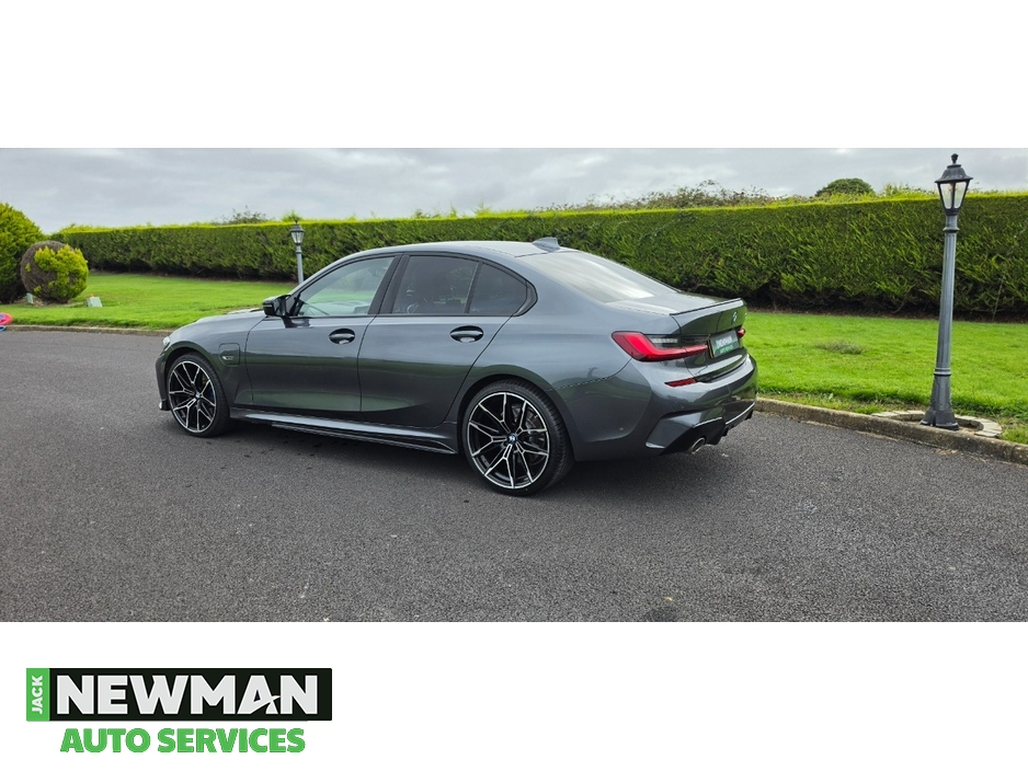 BMW 3 Series M SPORT AUTO — thumbnail 10