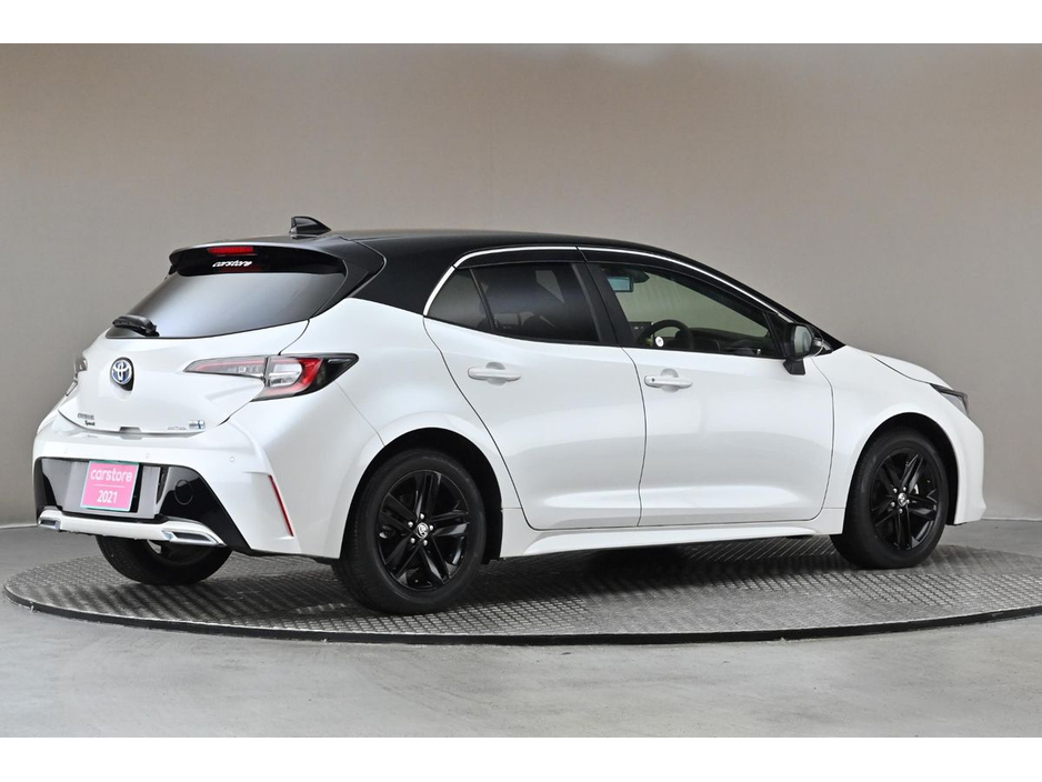 Toyota Corolla 1.8 HYBRID SPORT *BI-TONE ROOF*HALF LEATHER SPORT SEATS*REVERSE CAM* — thumbnail 10