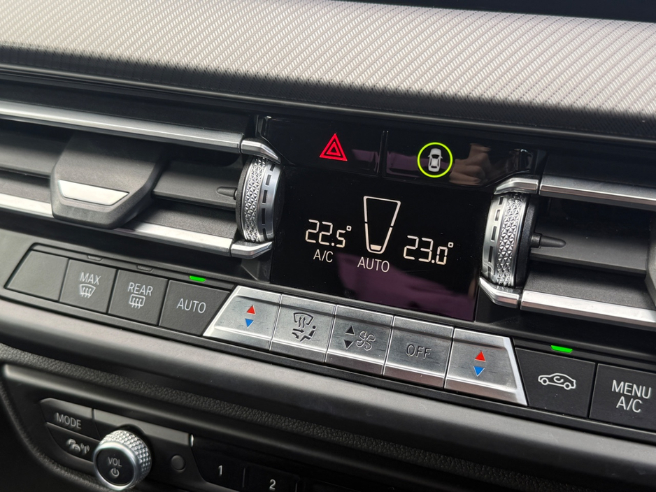 BMW 2 Series M-SPORT 2.0 DIESEL AUTOMATIC 218D 150BHP *VIRTUAL COCKPIT, REAR VIEW CAMERA, 18 " DIAMOND CUT ALLOYS, PARKING SENSORS FRONT & REAR, APPLE CARPLAY /ANDROID AUTO, MEMORY SEATS, PART LEATHER TRIM * — thumbnail 15