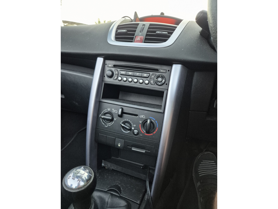 Peugeot 207 CC 1.6 2DR — thumbnail 8