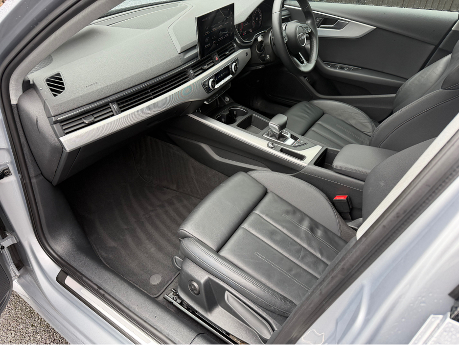 2022 Audi A4 2L Diesel For Sale Images