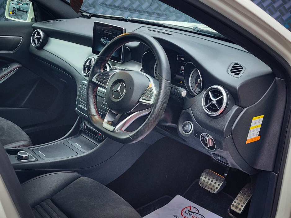 2016 Mercedes-Benz GLA Class 1.6L Petrol For Sale Images