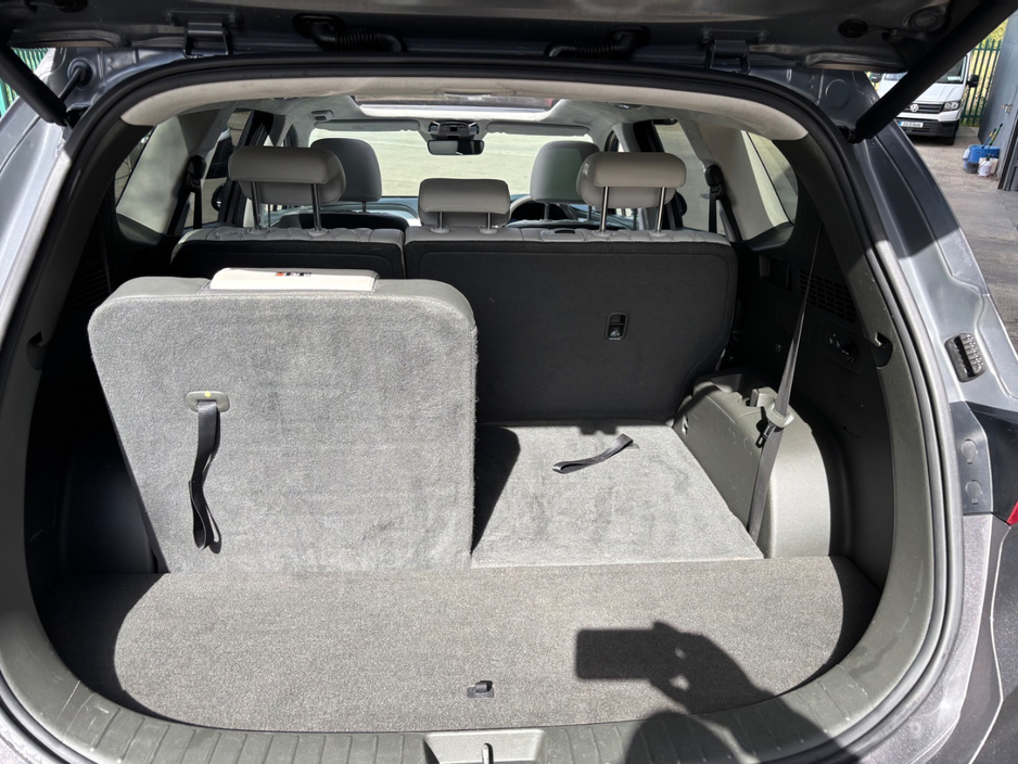 2023 Hyundai Santa Fe 1.6L Petrol Plug-in Hybrid For Sale Images
