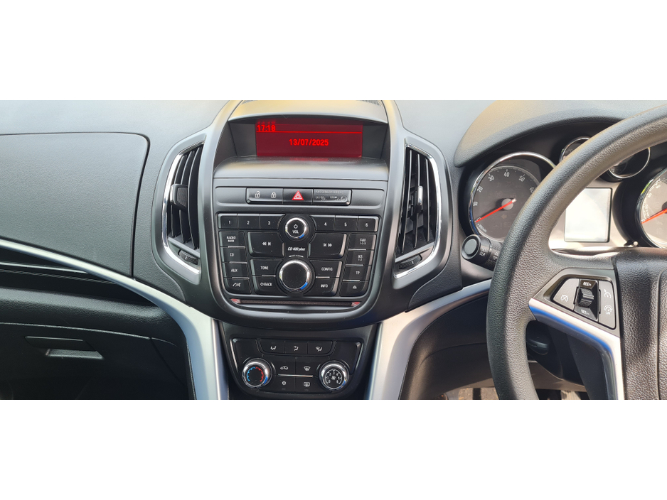 2014 Vauxhall Zafira 1.4L Petrol For Sale Images