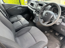 2021 Renault Trafic 2L Diesel For Sale Images