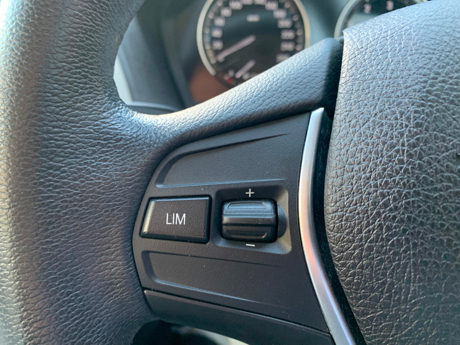 BMW 1 Series 116D SE AUTOMATIC // GREAT CONDITION // FULL SERVICE HISTORY // LEATHER, SAT NAV AND PARKING SENSORS // €200 ROAD TAX // 07/28 NCT // — thumbnail 22