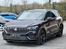 2022 Volkswagen Touareg 3L Diesel For Sale Images