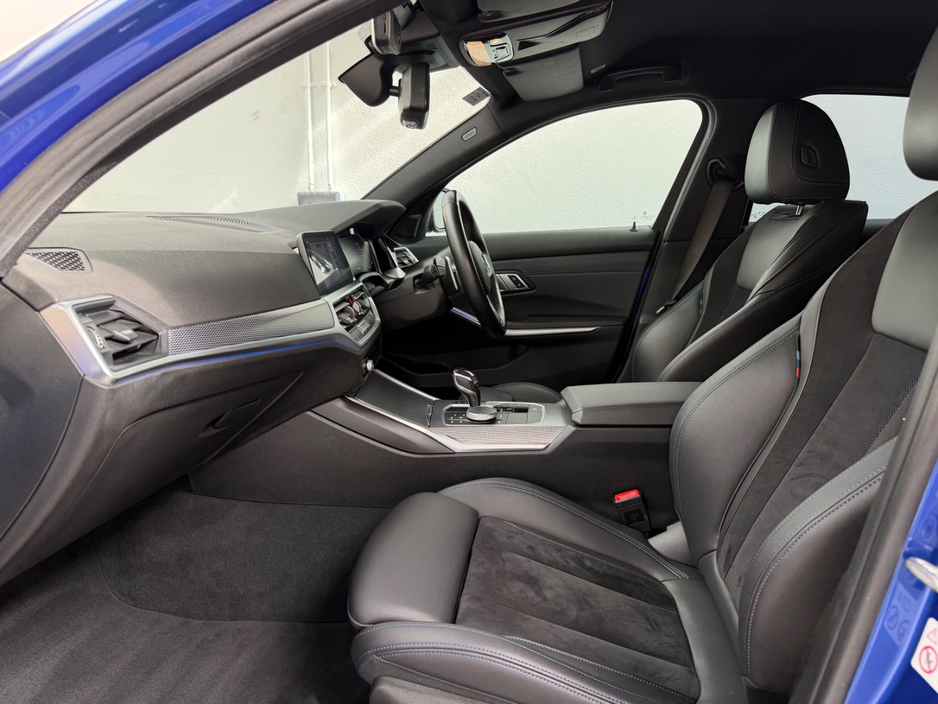 BMW 3 Series 320D M-SPORT PRO X-DRIVE M-PERFORMANCE 2.0 DIESEL AUTOMATIC // M3 UPGRADED WHEEL PACKAGE // FULL M-PERFORMANCE KIT // PRO MEDIA PACK // APPLE CARPLAY // PRIVACY PACK // AA APPROVED DEALER 2026 — thumbnail 20