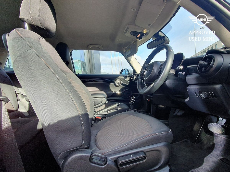 2023 MINI Hatch 1.5L Petrol For Sale Images