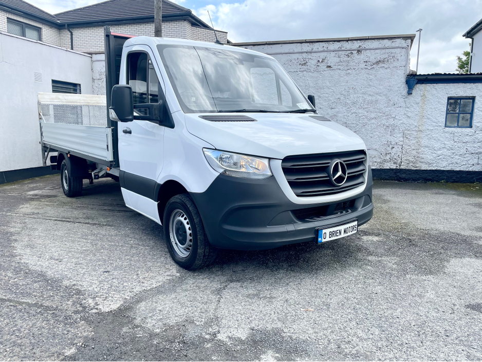 2022 Mercedes-Benz Sprinter 2L Diesel For Sale Images