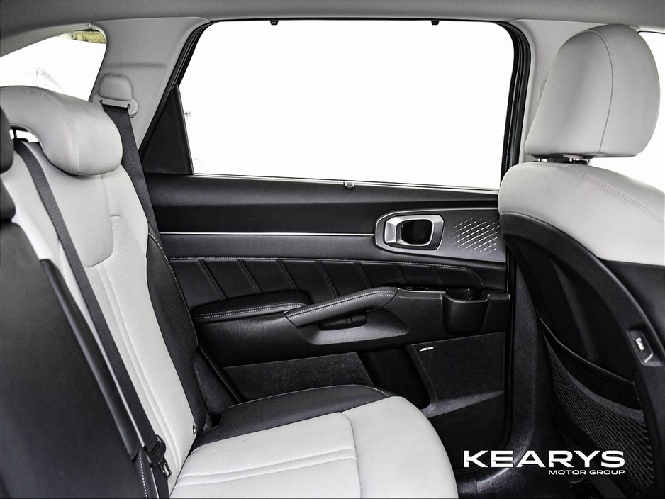 Kia Sorento K3 4X2 Diesel Auto 7 seats — thumbnail 14