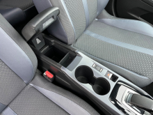 2021 Peugeot 2008 0L Electric For Sale Images