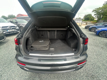 2022 Audi Q3 1.4L Petrol Plug-in Hybrid For Sale Images
