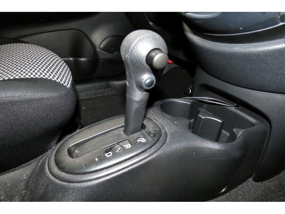 Nissan March *Just Reduced* 1.2 CVT *CARPLAY*ANDROID*REVERSE CAM*PRIVACY GLASS* — thumbnail 23