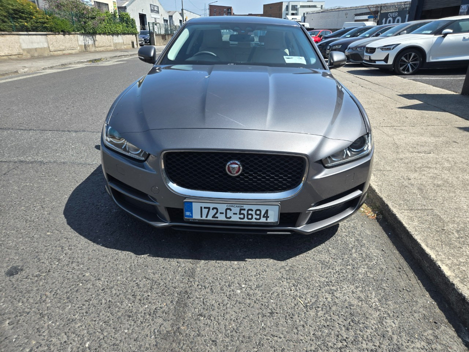 Jaguar XE MY18 2.0 D PRESTIGE 163PS 4DR RARE AUTOMATIC LOW MILEAGE VERY CLEAN EXAMPLE FULL LEATHER — thumbnail 25
