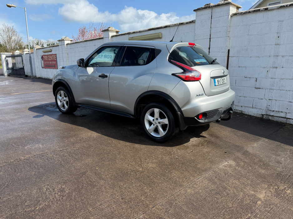 Nissan Juke 1.5 DSL XE E6 4DR — thumbnail 6