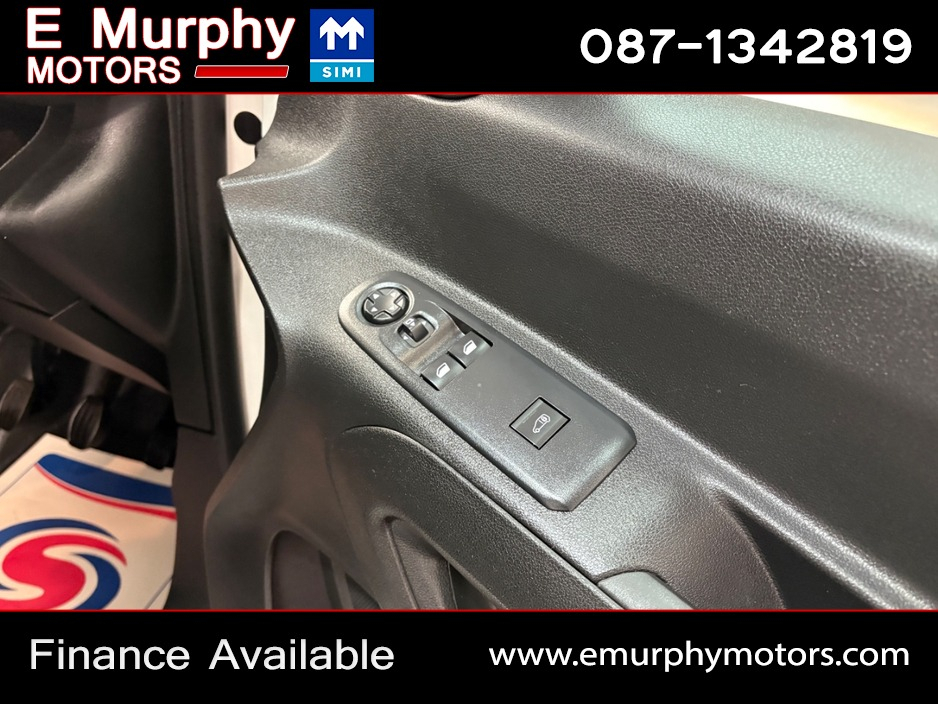2022 Peugeot Partner 1.5L Diesel For Sale Images