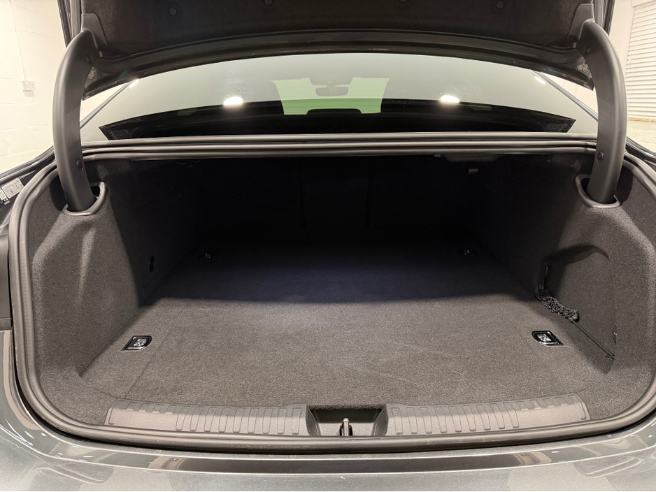 2026 Audi A6 2L Petrol Plug-in Hybrid For Sale Images