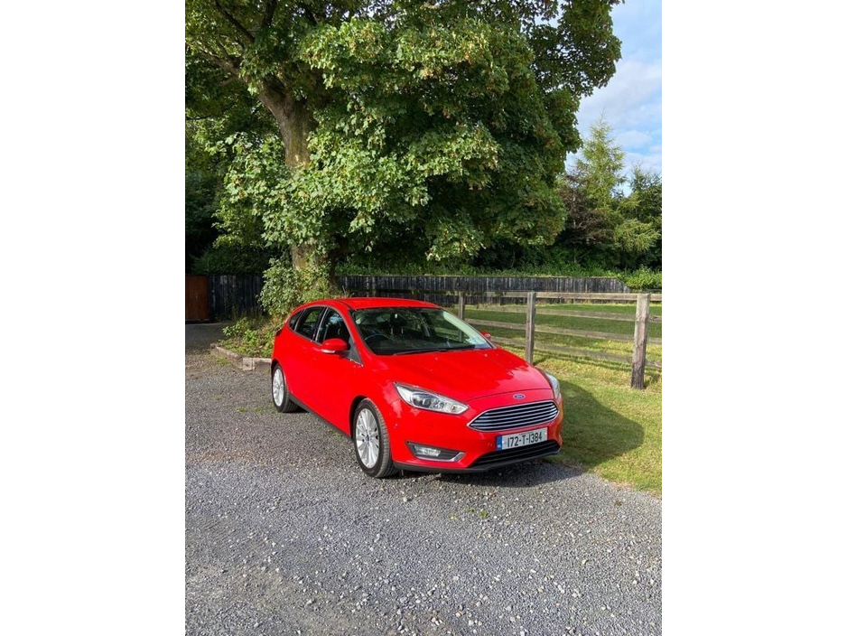 Ford Focus 1.5 Titanium Hatchback Diesel Manual (120bhp)