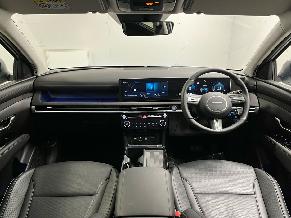 Hyundai Tucson Face Lift Executive Plus 1.6 HEV - Reversing Camera - Sat Nav - Climate Control - Heated Seats/Steering Wheel - Cruise Control - Keyless Start - Apple CarPlay/Android Auto — thumbnail 2