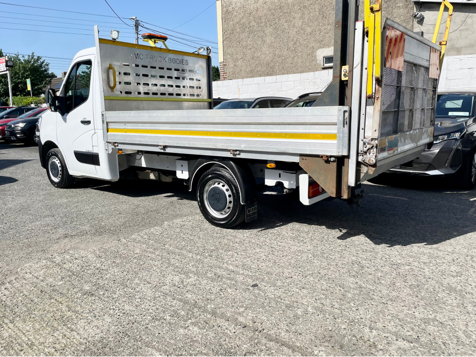 2022 Renault Master 2.3L Diesel For Sale Images