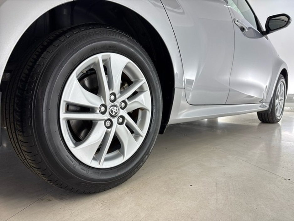 Toyota Yaris Luna Hybrid — thumbnail 11