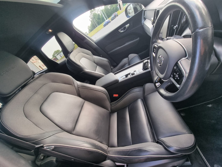 2020 Volvo XC60 2L Petrol Plug-in Hybrid For Sale Images