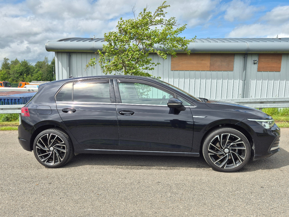 2021 Volkswagen Golf 2L Diesel For Sale Images