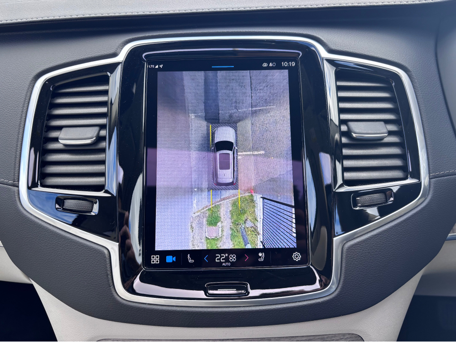 2024 Volvo XC90 2.0L Hybrid For Sale Images