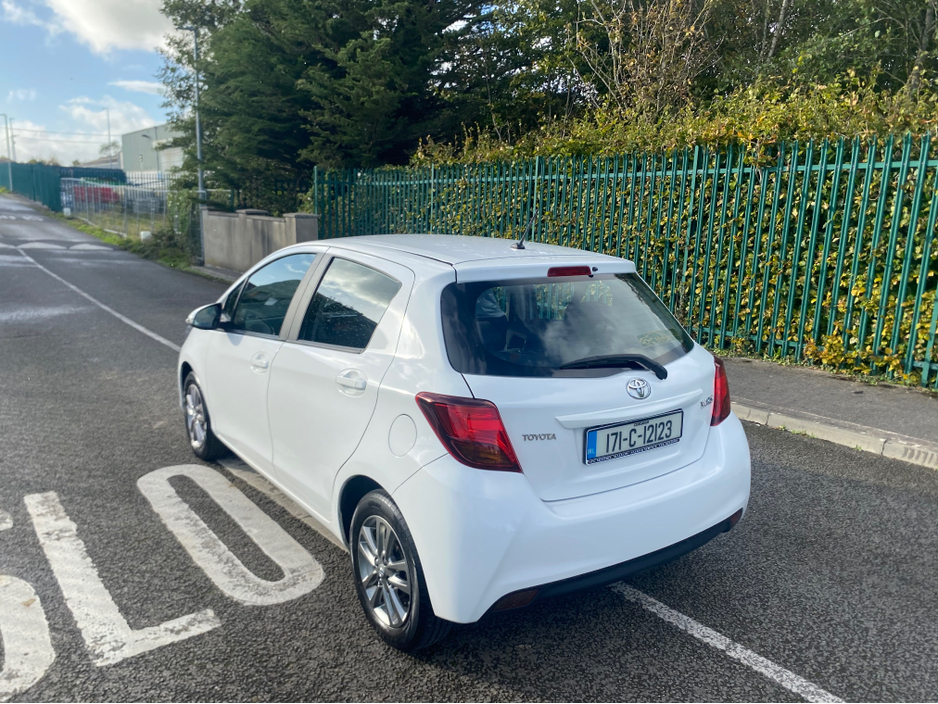 2017 Toyota Yaris 1L Petrol For Sale Images