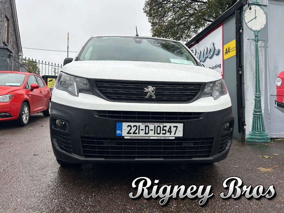 2022 Peugeot Partner 1.5L Diesel For Sale Images