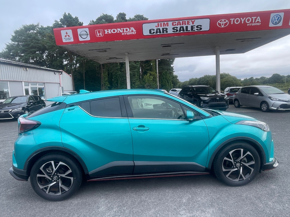 2017 Toyota C-HR 1.8L Petrol Hybrid For Sale Images