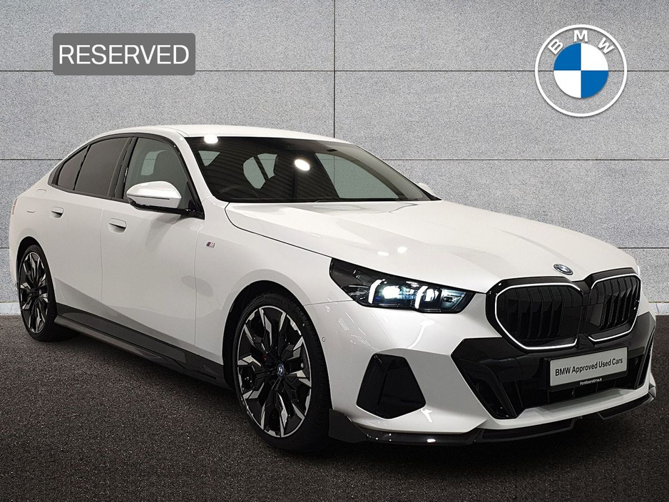 2025 BMW 5 Series 2.0L Petrol Plug-in Hybrid For Sale Images