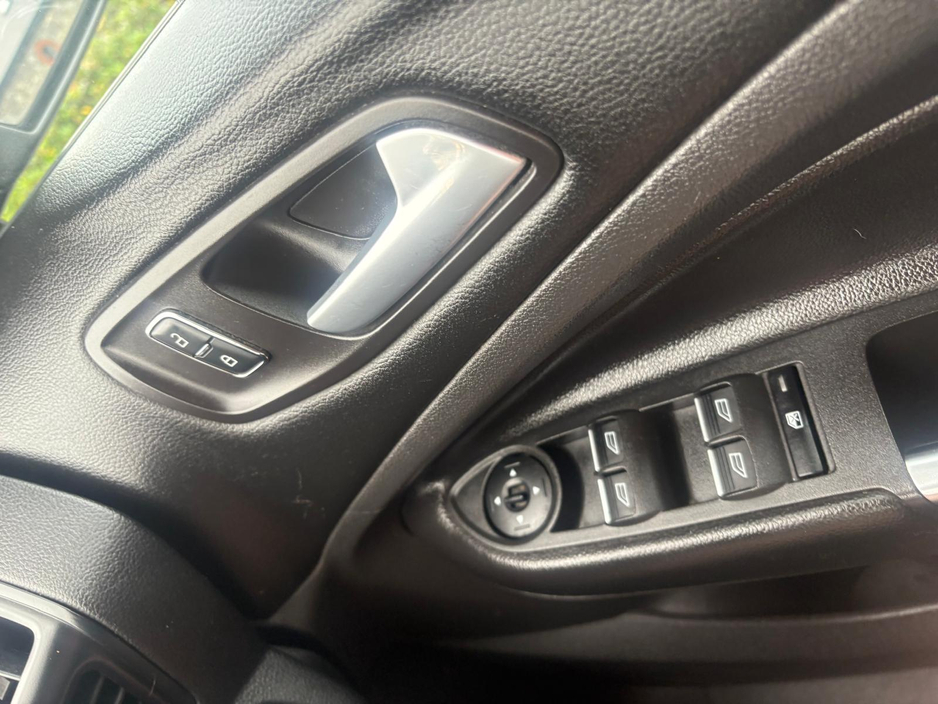 2014 Ford Kuga 2L Diesel For Sale Images