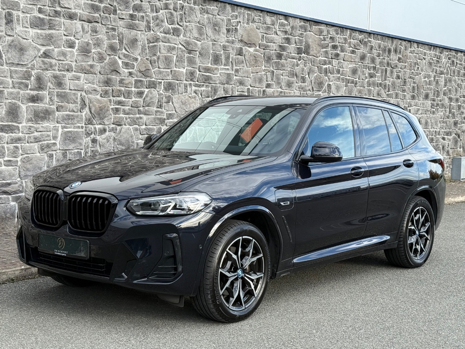 2022 BMW X3 2L Petrol Plug-in Hybrid For Sale Images