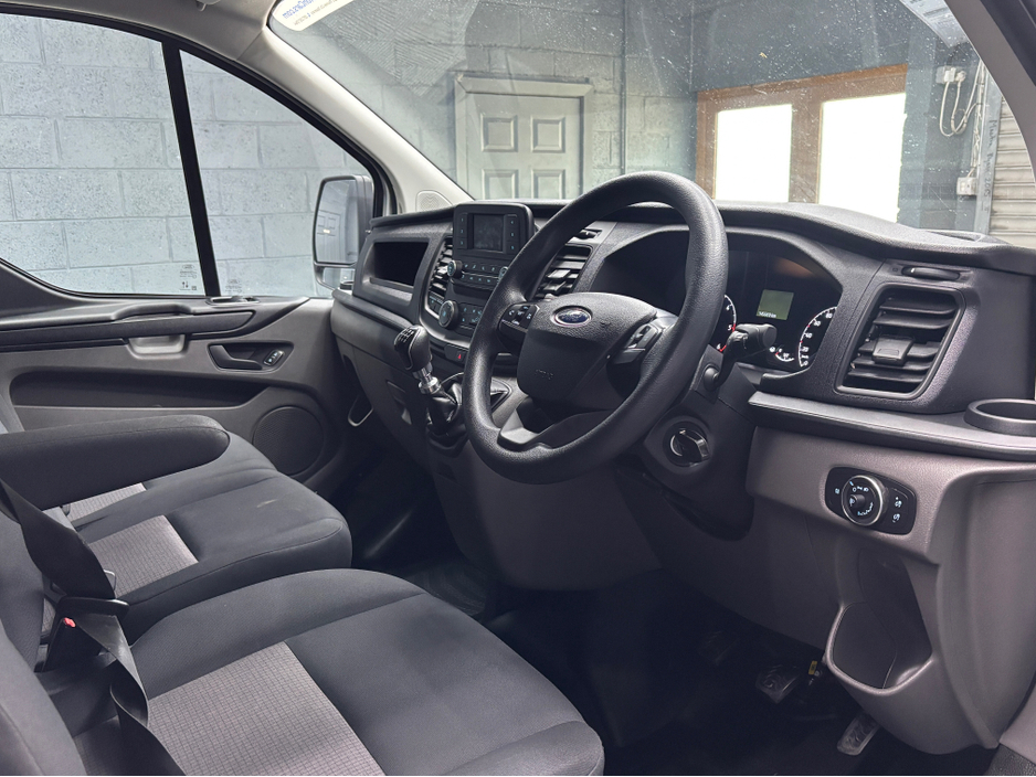 2022 Ford Transit Custom 2L Diesel For Sale Images