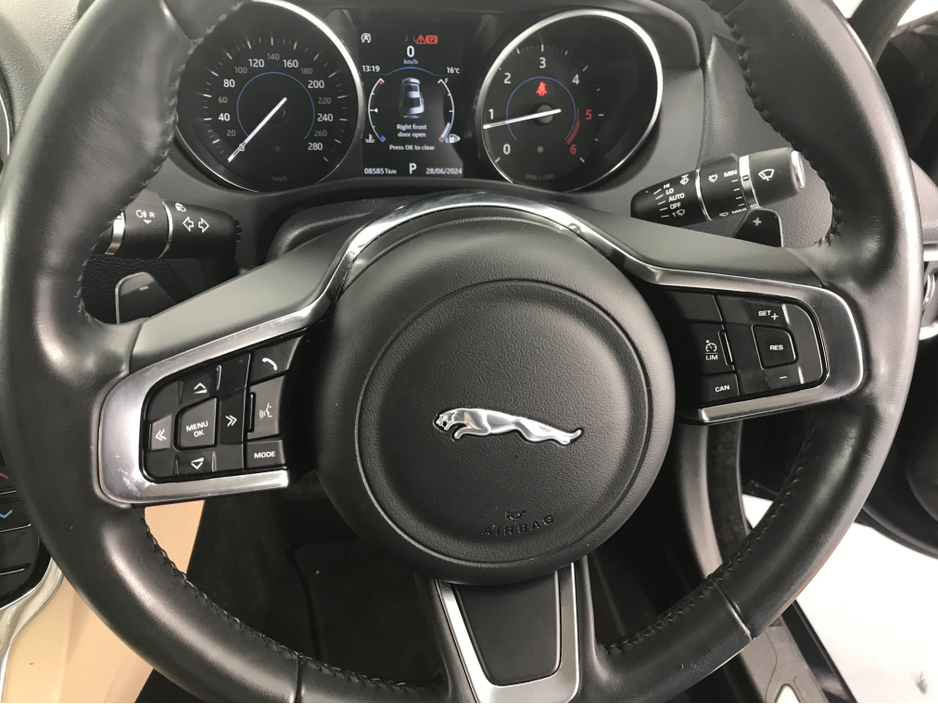 2018 Jaguar XE 2.0L Diesel For Sale Images