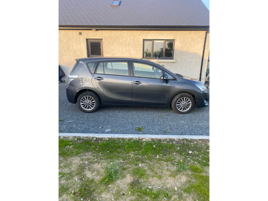 2016 Toyota Verso 1.6L Diesel For Sale Images