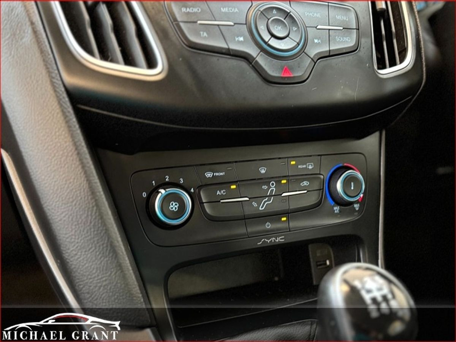 2017 Ford Focus 1.0L Petrol For Sale Images