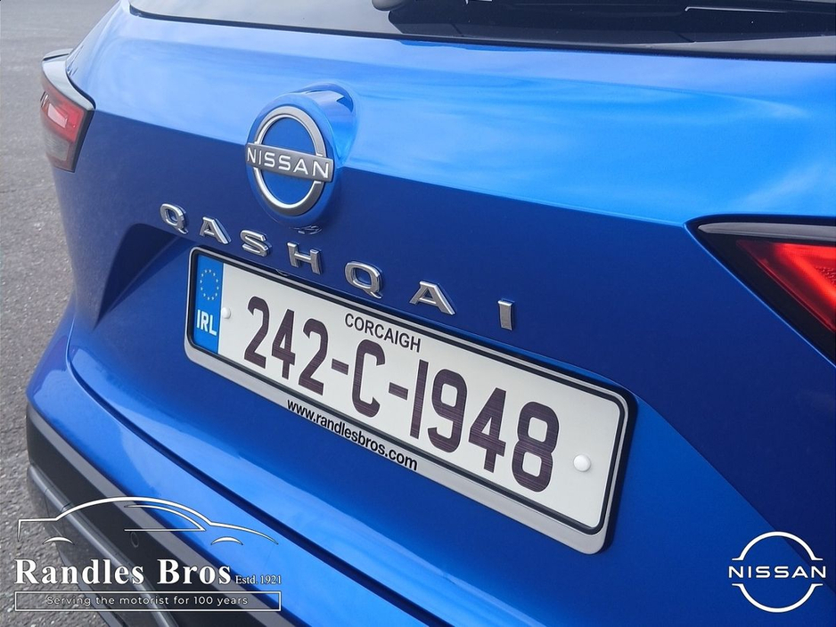Nissan Qashqai 1.3 PET MILD HYBRID SV PREMIUM — thumbnail 25