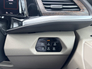 2025 VOLKSWAGEN MULTIVAN PHEV 245HP A6A LOH Style